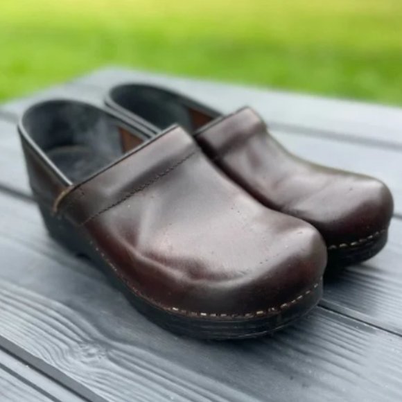 Dansko Leather Clog Professional Brown Leather Size 42 (US Women's 11) EUC - Picture 2 of 8